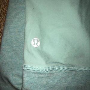 Size 6 Lululemon pullover